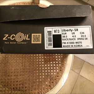 Z- Coil Liberty shoes women’s 7-W